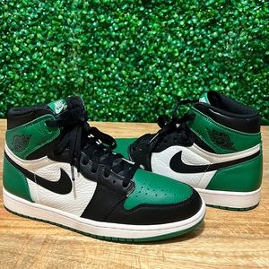 Air Jordan 1 Retro High OG ‘Pine’